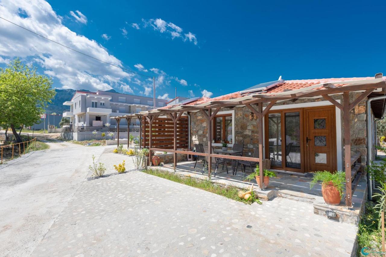 Eleni'S Stone House Villa Skala Potamia  Buitenkant foto